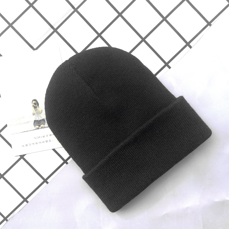 H00011 Basic Beanie Bonnet tricoté pour enfants