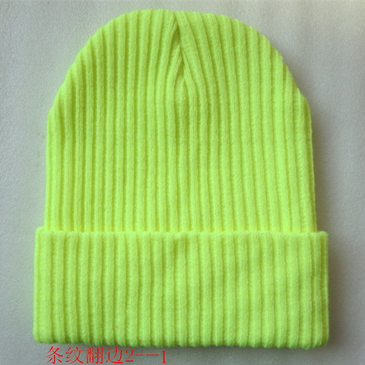 H00008 Bonnet double épaisseur en tricot uni