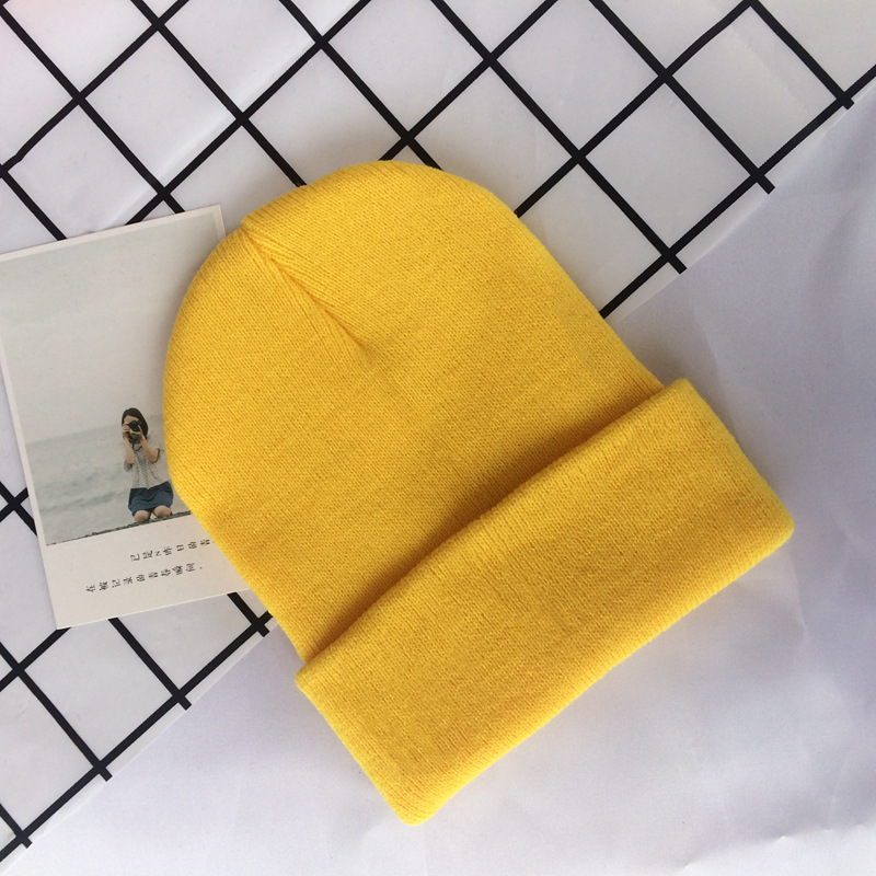 H00011 Basic Beanie Bonnet tricoté pour enfants