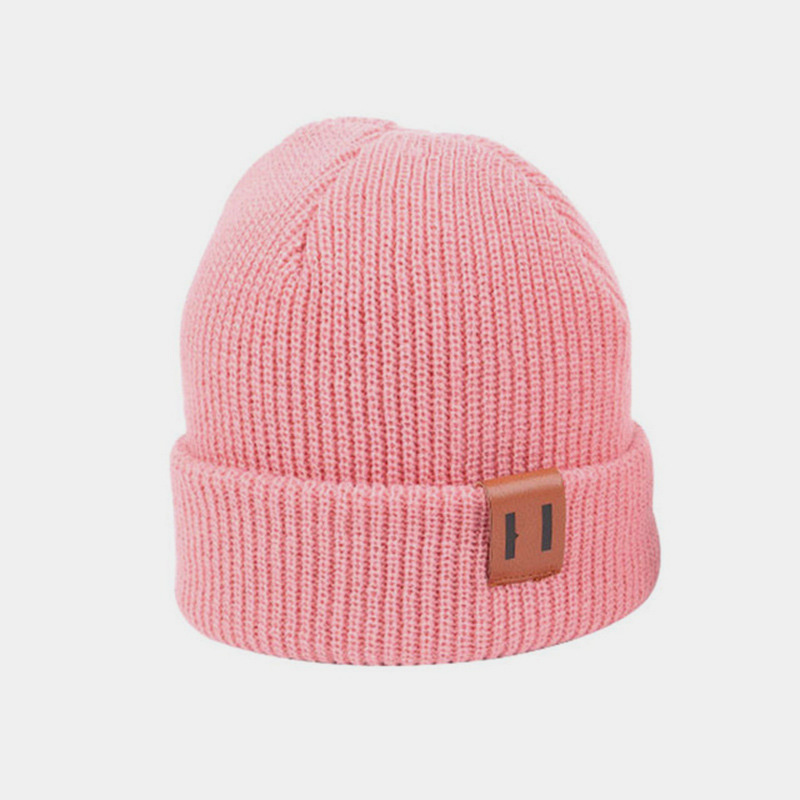 H00044 Bonnet tricoté parent-enfant avec étiquette en cuir à fines rayures