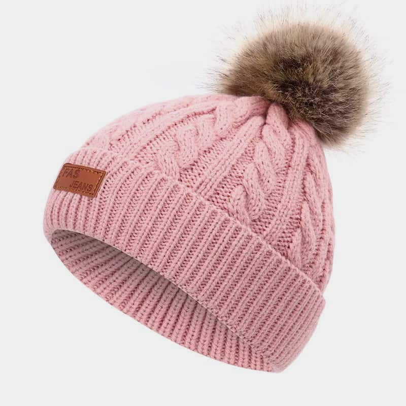 H00077 Bonnet tricoté torsadé pour enfant avec étiquette en cuir